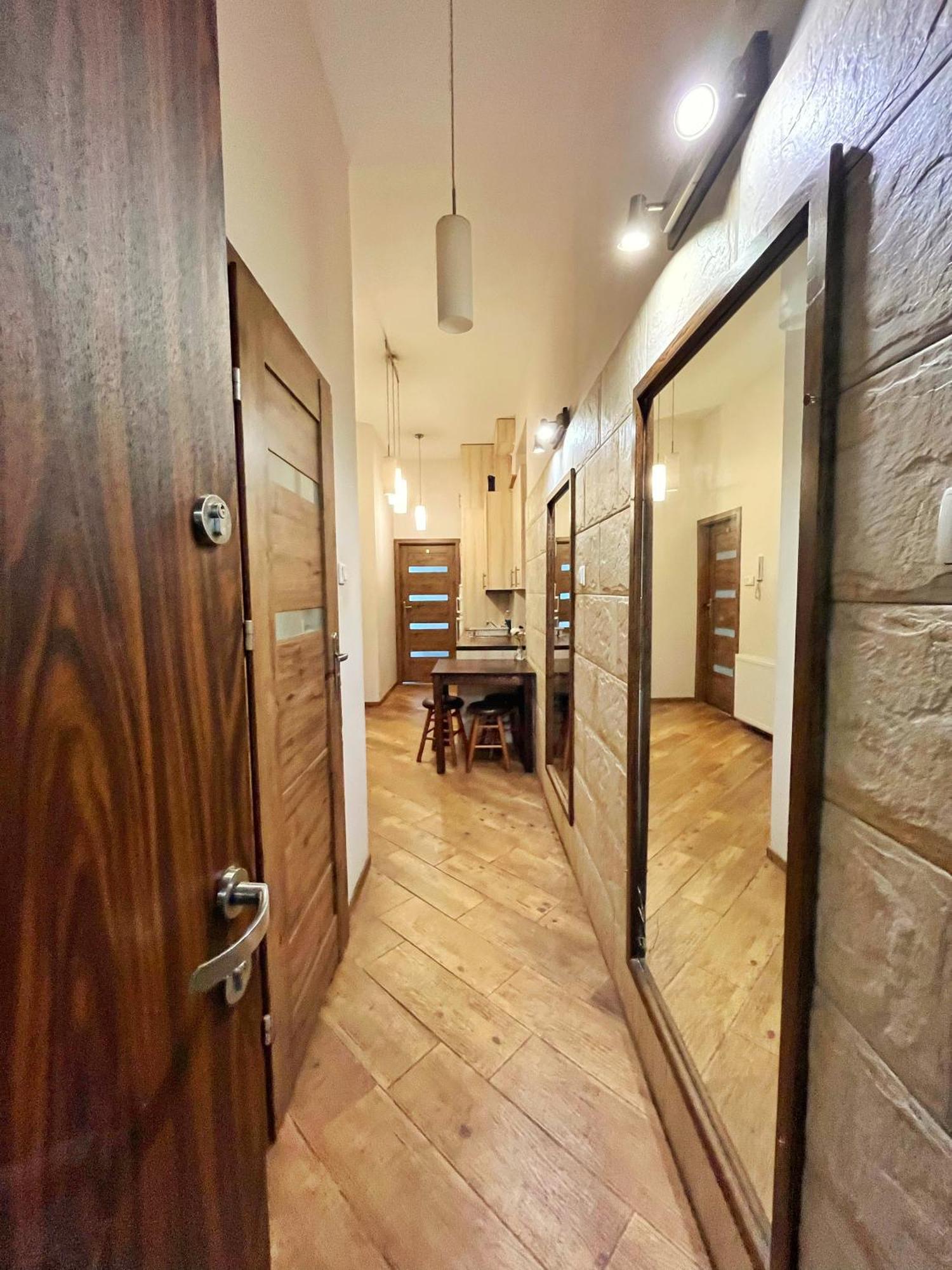 Cozy Rooms In Old Town And Wawel Krakow Ngoại thất bức ảnh